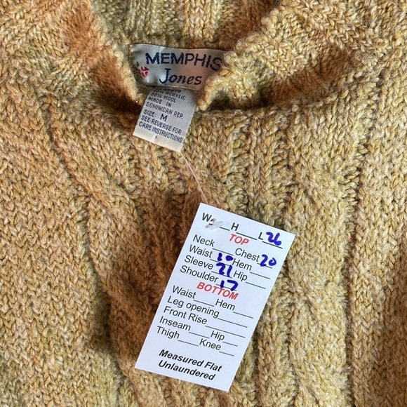 Memphis Jones cable knit sweater size M. 40” chest. B8. wool acrylic mix - Picture 2 of 3